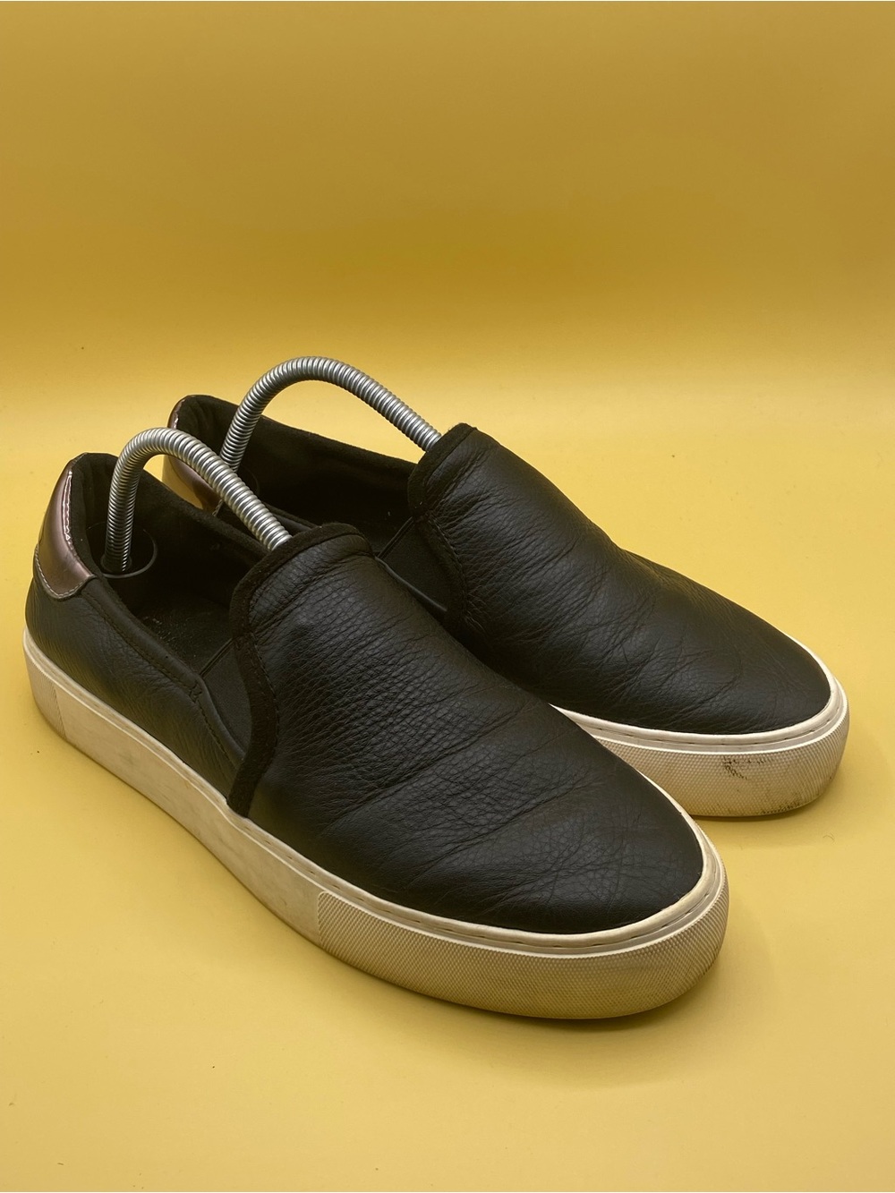 UGG Jass Slip On Sneakers black leather - Picture 1 of 5